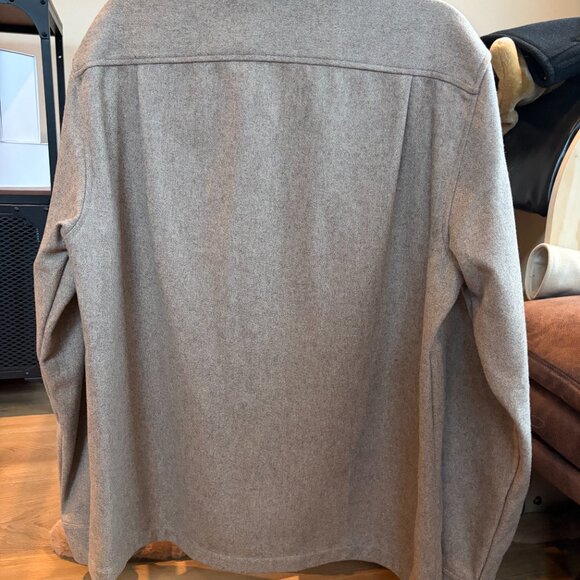 Anian Shirt-Jacket - Picture 2 of 3